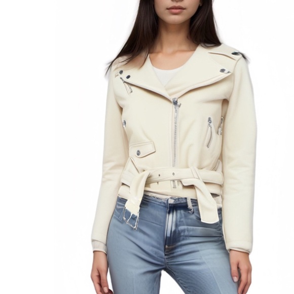 NWT JustFab belted cropped jacket ❤️ - Picture 2 of 7